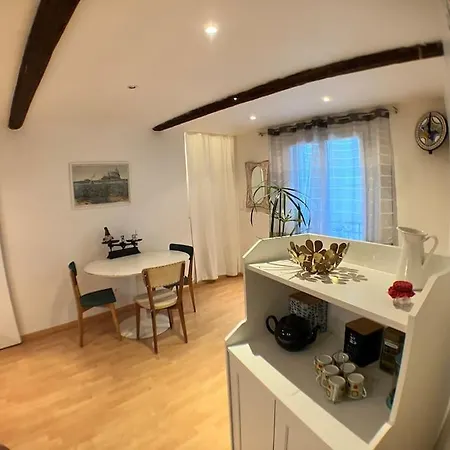 Hébergement de vacances Maison Tranquille Dans Village Castelnau-le-Lez