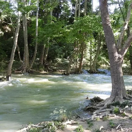 Maison Tranquille Dans Village *